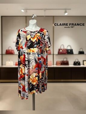 NEW, Claire France 14+, Plus Size 3X, Asymmetrical Abstract Floral Dress